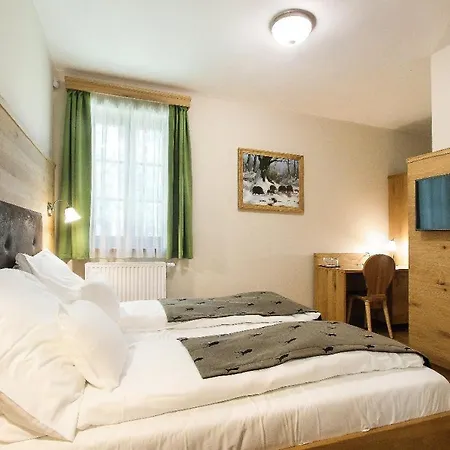 Hotel Hodoseri Vadaszhaz