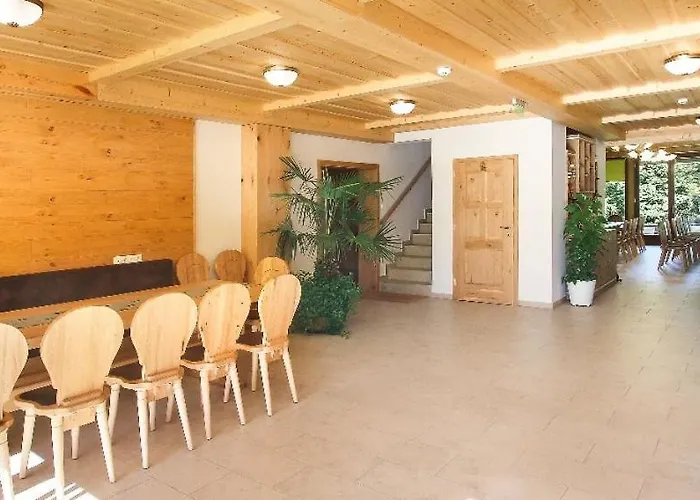 Hodoseri Vadaszhaz Hotel
